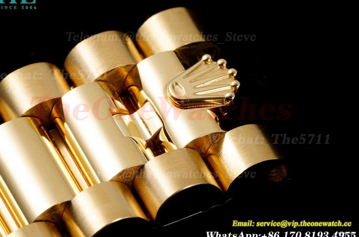 Textured DayDate Dial YG EWF YG 40mm A2836 Silver 0327